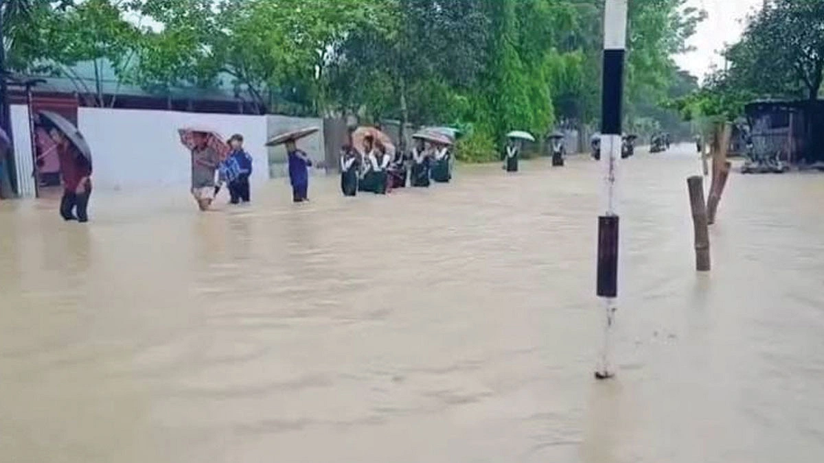 খাগড়াছড়ি-রাঙামাটি  সড়ক বিচ্ছিন্ন