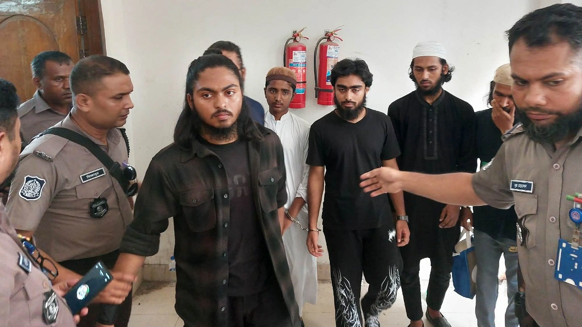 উগ্রবাদী সংগঠনের সদস্য সন্দেহে ৬ যুবক রিমান্ডে
