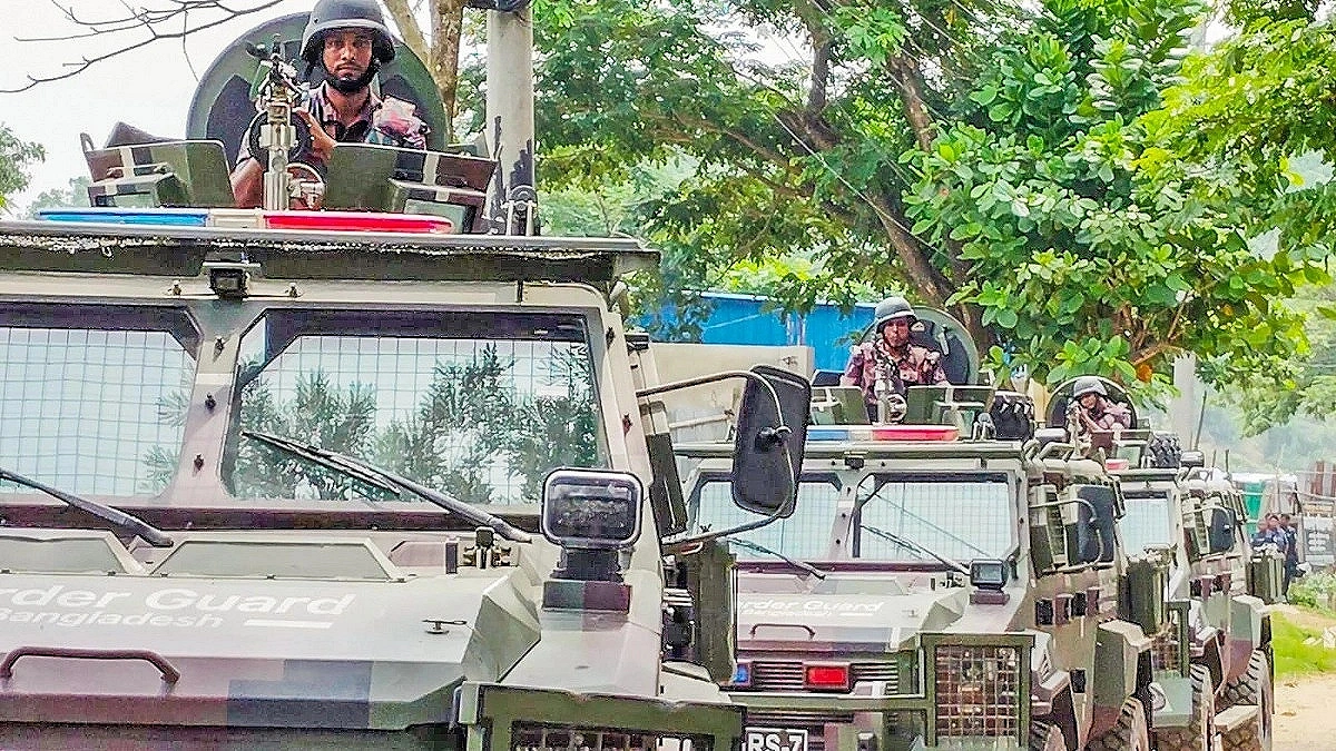 পুলিশের পানিতে বিষ, ৪৯ জনের বিরুদ্ধে মামলা
