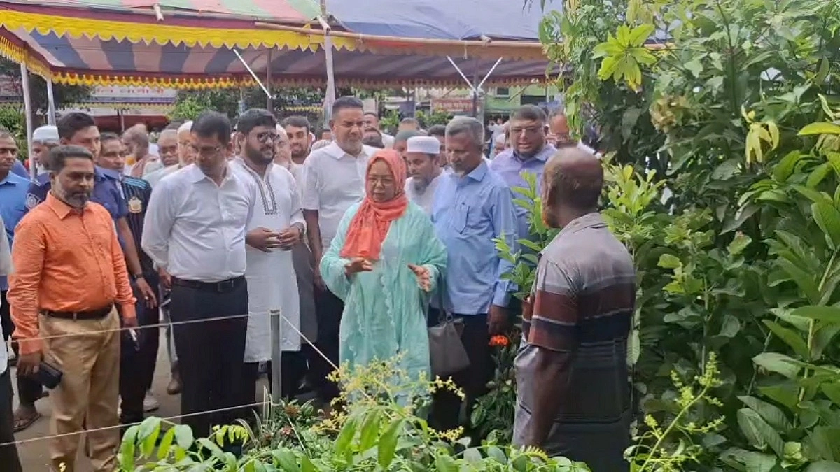জয়পুরহাটে ১০ দিনব্যাপী বৃক্ষমেলা শুরু