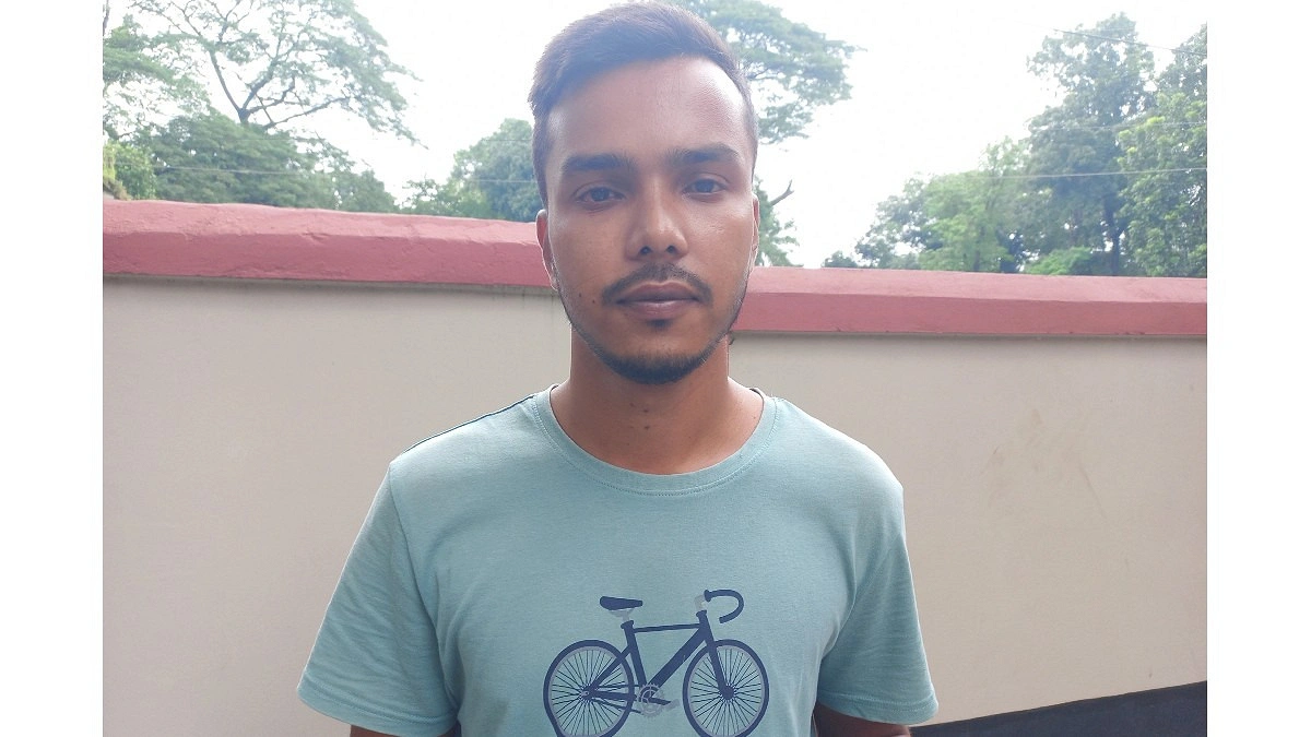 ঘুমন্ত যুবককে অ্যাসিড নিক্ষেপ, অভিযুক্ত প্রাক্তন স্ত্রীসহ ৪ জন