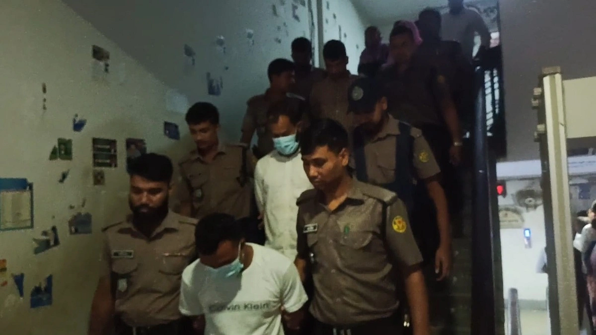 সরকারি চাকরি পেতে প্রক্সি, রিমান্ডে ৩ যুবক