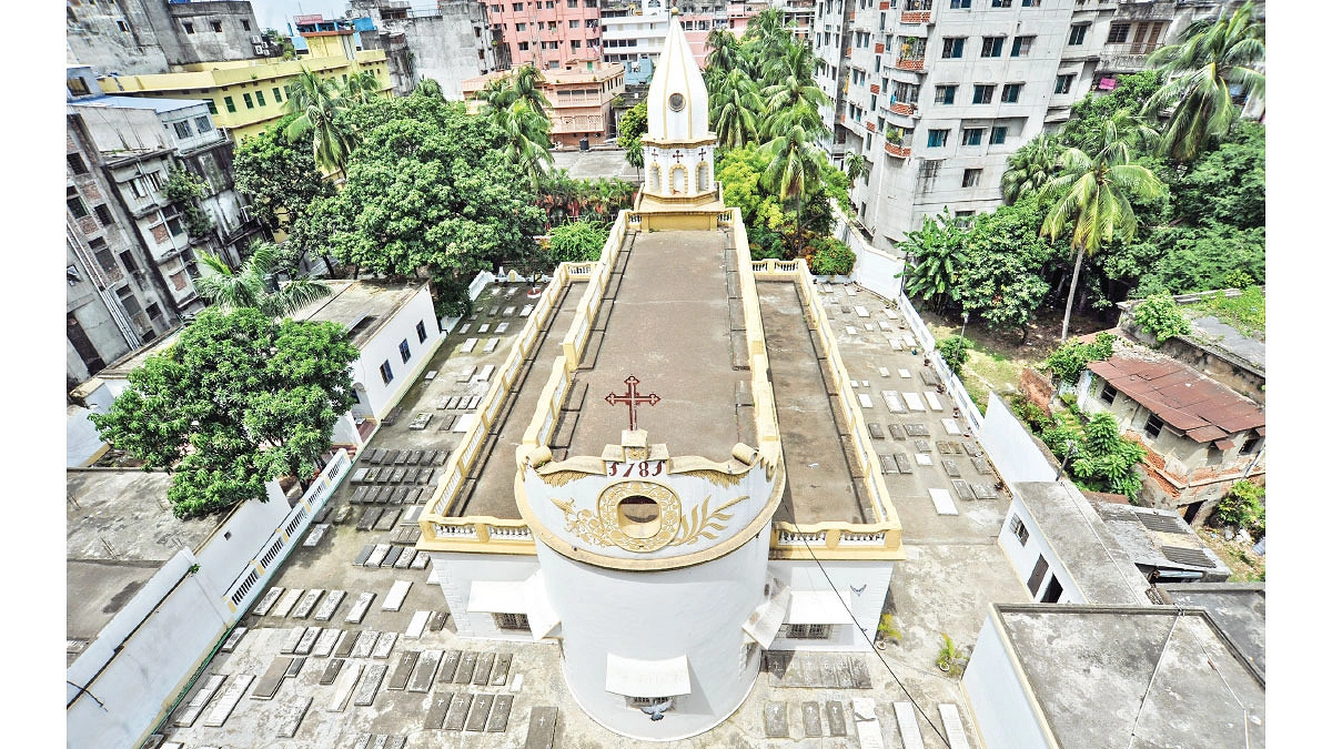 ঢাকার বুকে পারস্যের জুলফা ইস্পাহান নগরীর স্মৃতিচিহ্ন