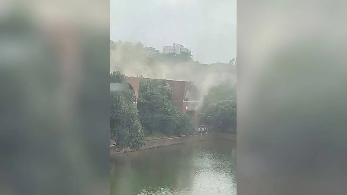 জাতীয় সংসদ ভবন চত্বরে অগ্নিকাণ্ড, তদন্ত কমিটি গঠনের নির্দেশ