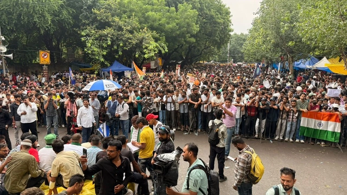 শিক্ষামন্ত্রীর পদত্যাগের দাবিতে যন্তর মন্তরে  ফের জমায়েত, দিল্লিতে কড়া নিরাপত্তা