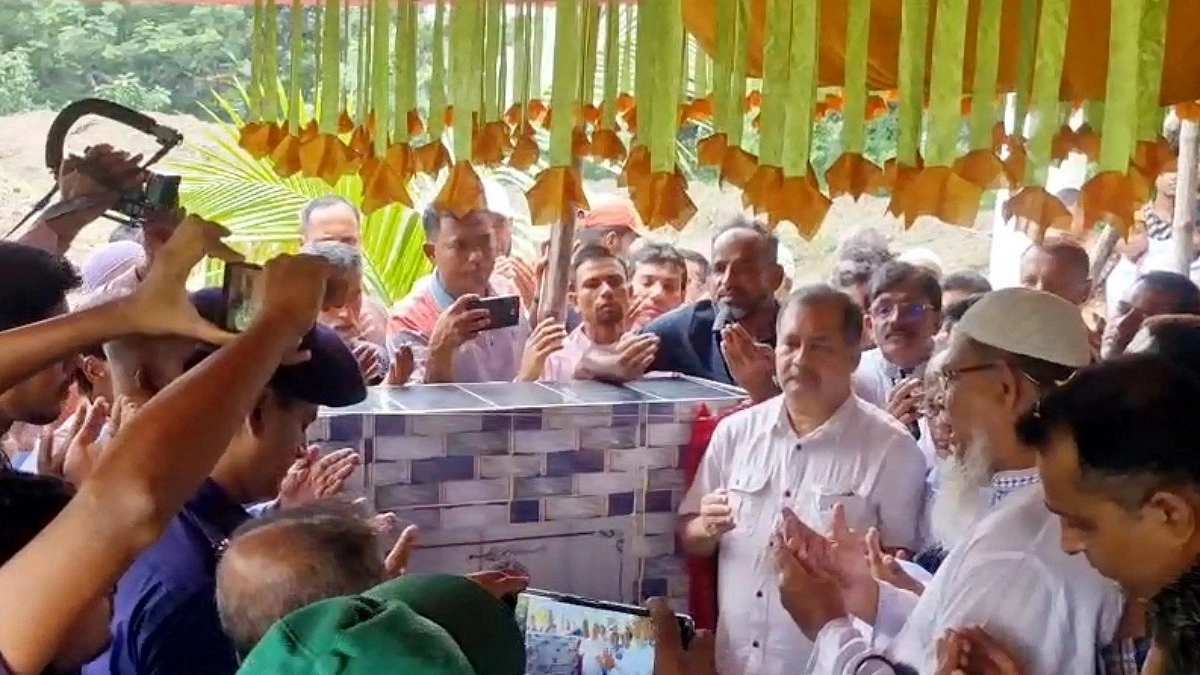 জিয়া পরিবারের সরকার হারিয়ে যায় না, বারবার ফিরে আসে