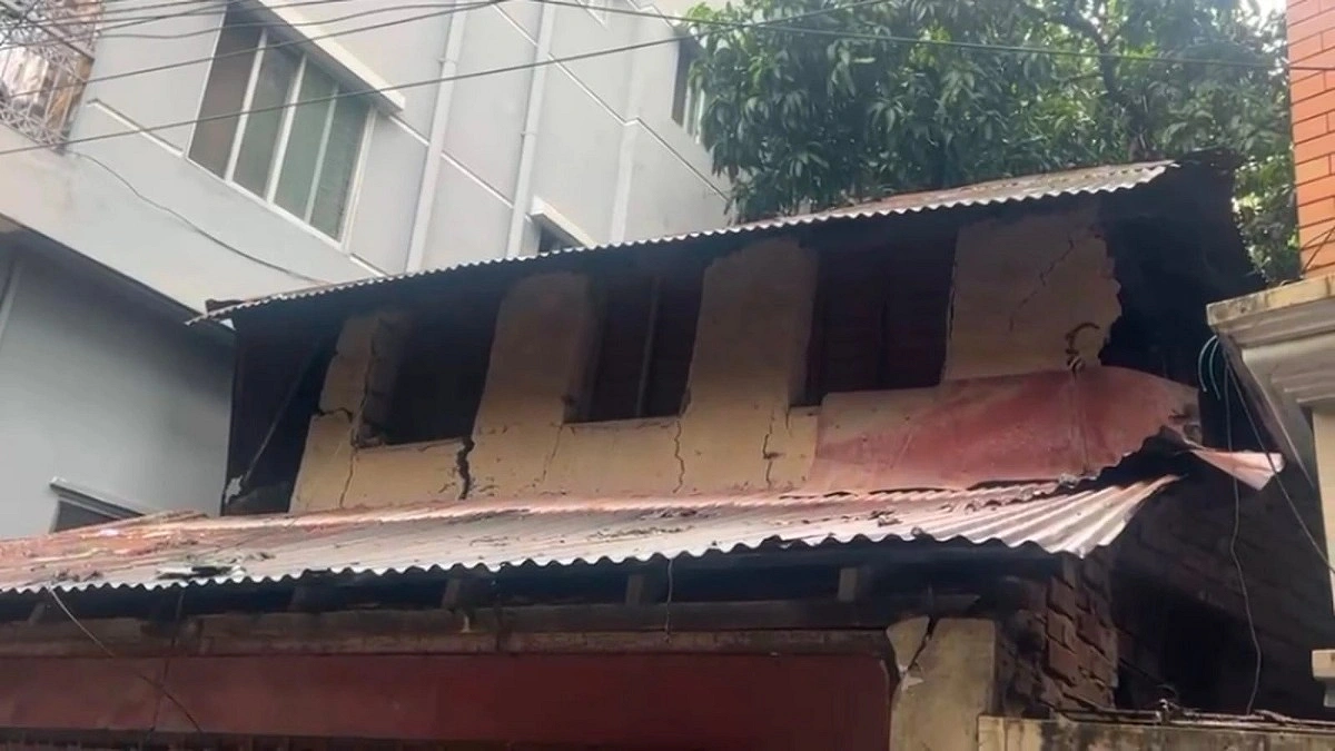 ঝুঁকিপূর্ণ ভবন অপসারণের নির্দেশ