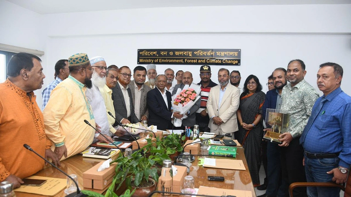 ইটভাটায় কোনোভাবেই কাঠ পোড়ানো যাবে না