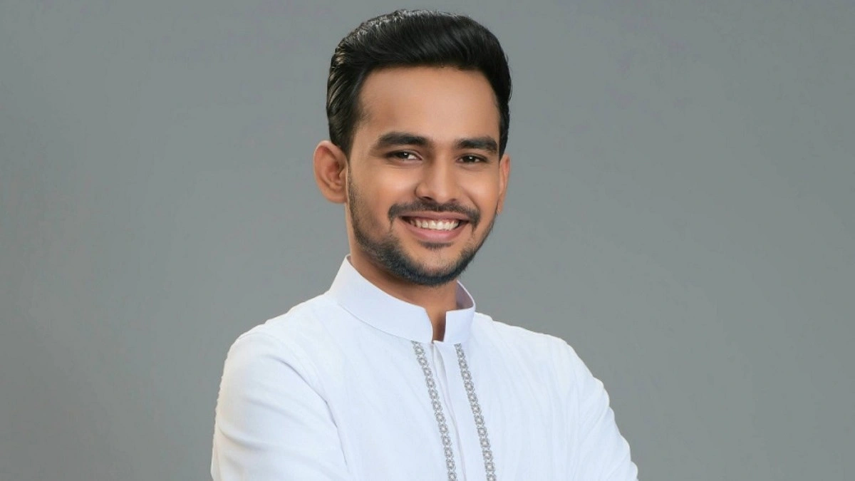 ২ আগস্ট থেকেই ড. ইউনূসের টিমের সঙ্গে যোগাযোগ শুরু করি : আসিফ মাহমুদ