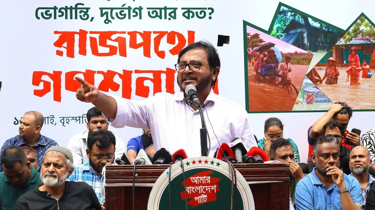 পানিবন্দি মানুষের দুর্দশা লাঘবে সব সরকারের একই আচরণ