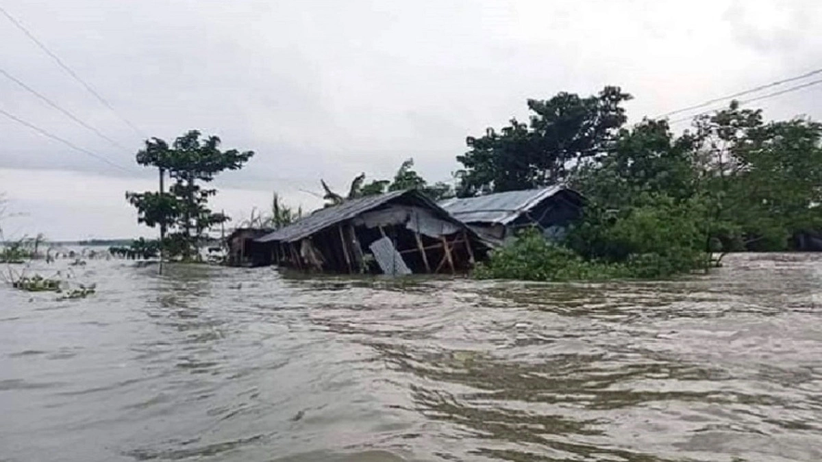 জাকাতের টাকা দিয়ে বন্যার্তদের ত্রাণ দেয়া যাবে?