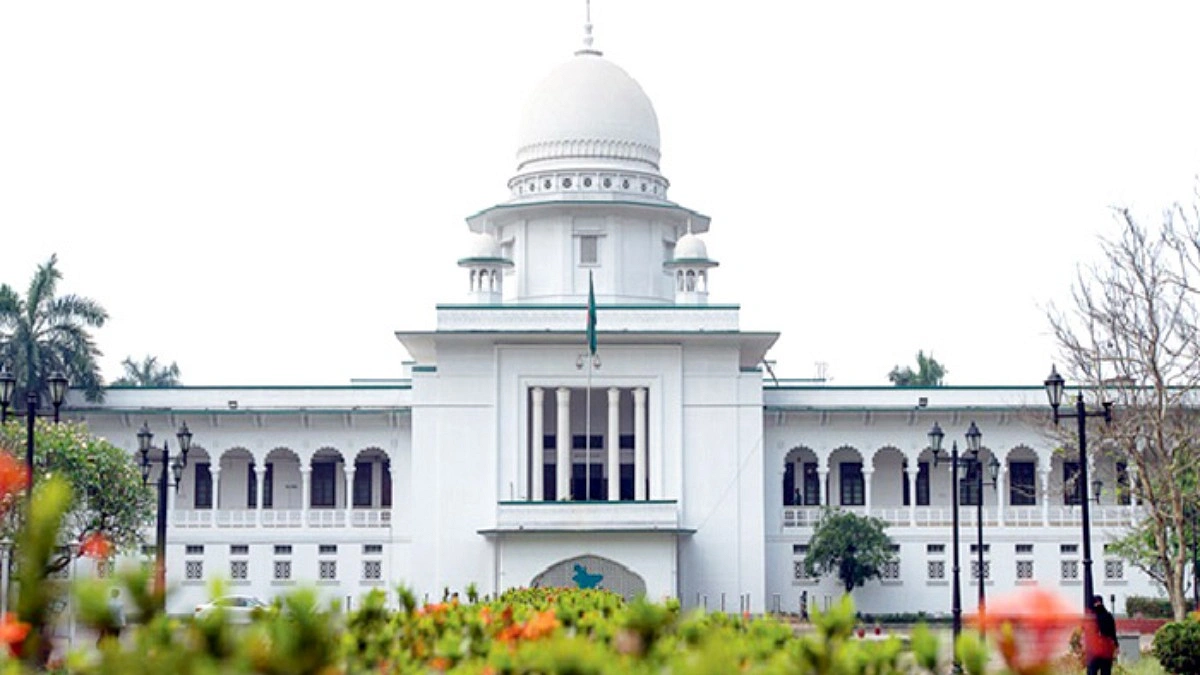 সর্বোচ্চ আদালতে চেয়ার খোঁজার লড়াইয়ে দিন শুরু আইনজীবীদের