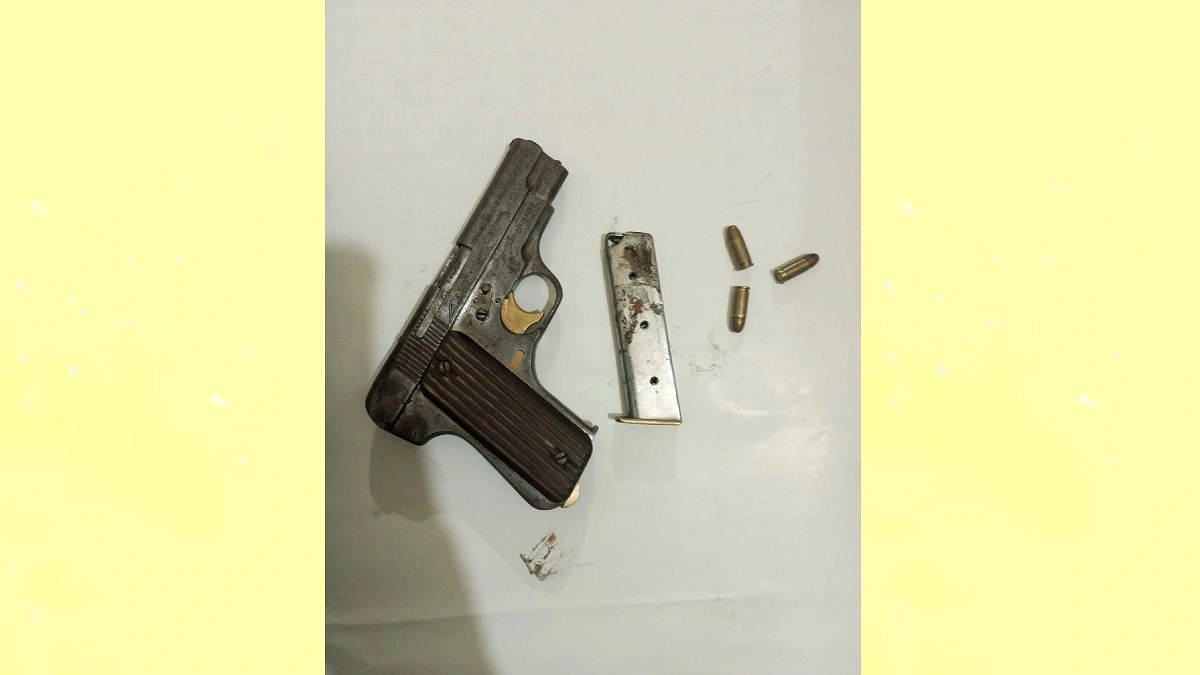 নিহত সন্ত্রাসী বাবলার বাসায় অভিযান, মার্কিন অস্ত্র উদ্ধার