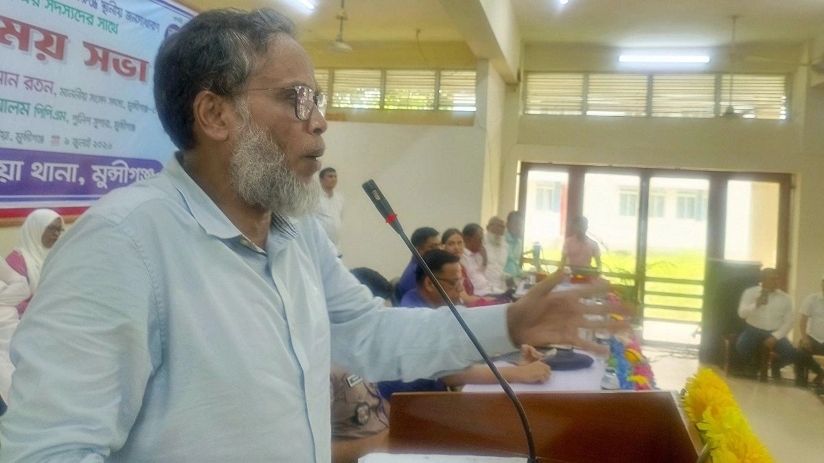 ‘আমি কোনো নেশাখোরের জন্য পুলিশকে ফোন করি না’
