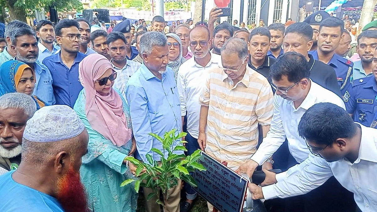 কালাইয়ে বৃক্ষমেলার উদ্বোধন বিদ্যুৎমন্ত্রীর