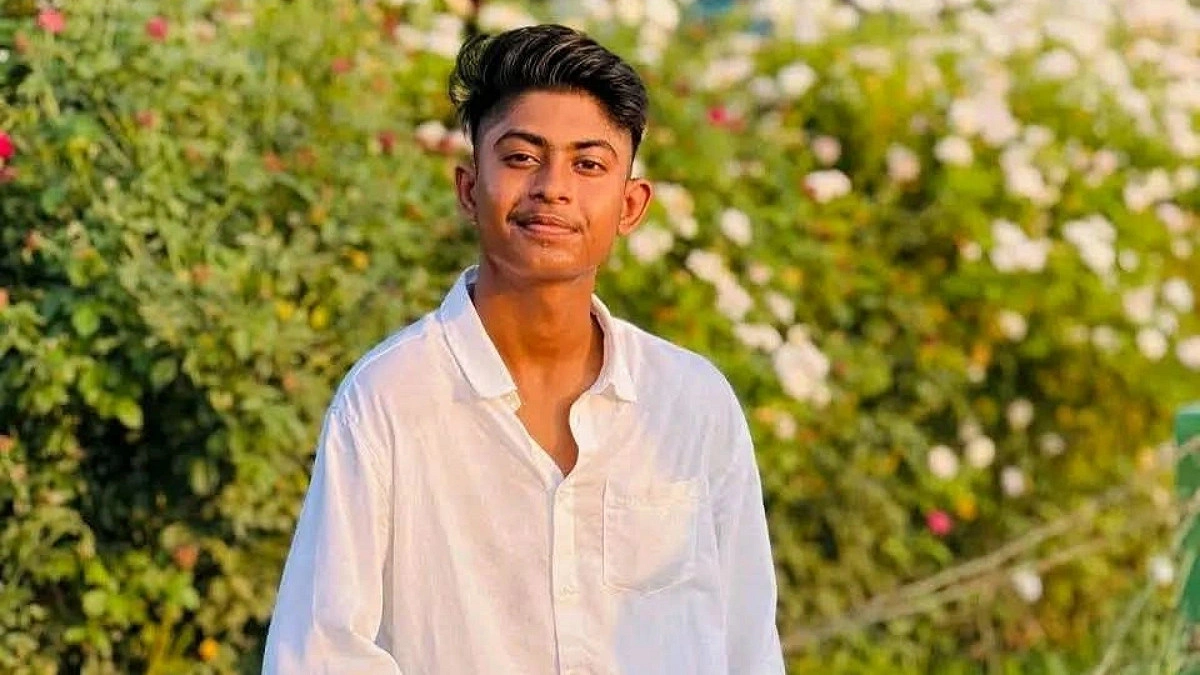 পিকআপের সঙ্গে ধাক্কা লেগে প্রাণ গেল বাইকারের