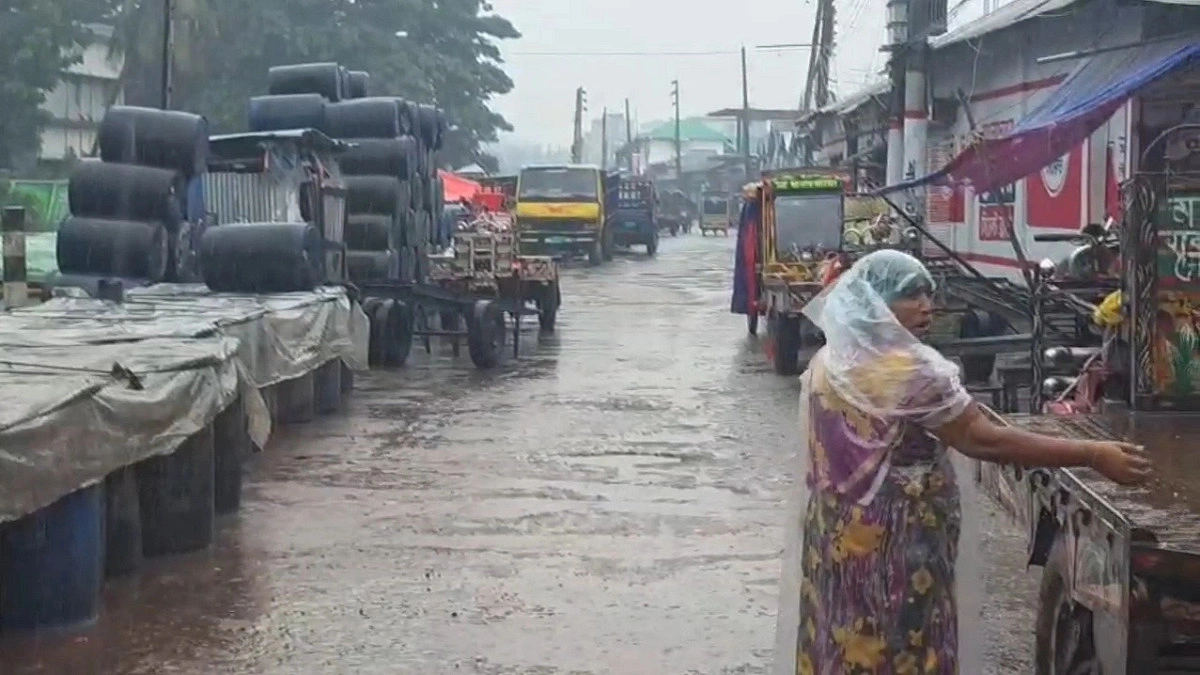ভোলায় মেঘনা নদীর পানি বিপৎসীমার ওপরে, জলাবদ্ধতা
