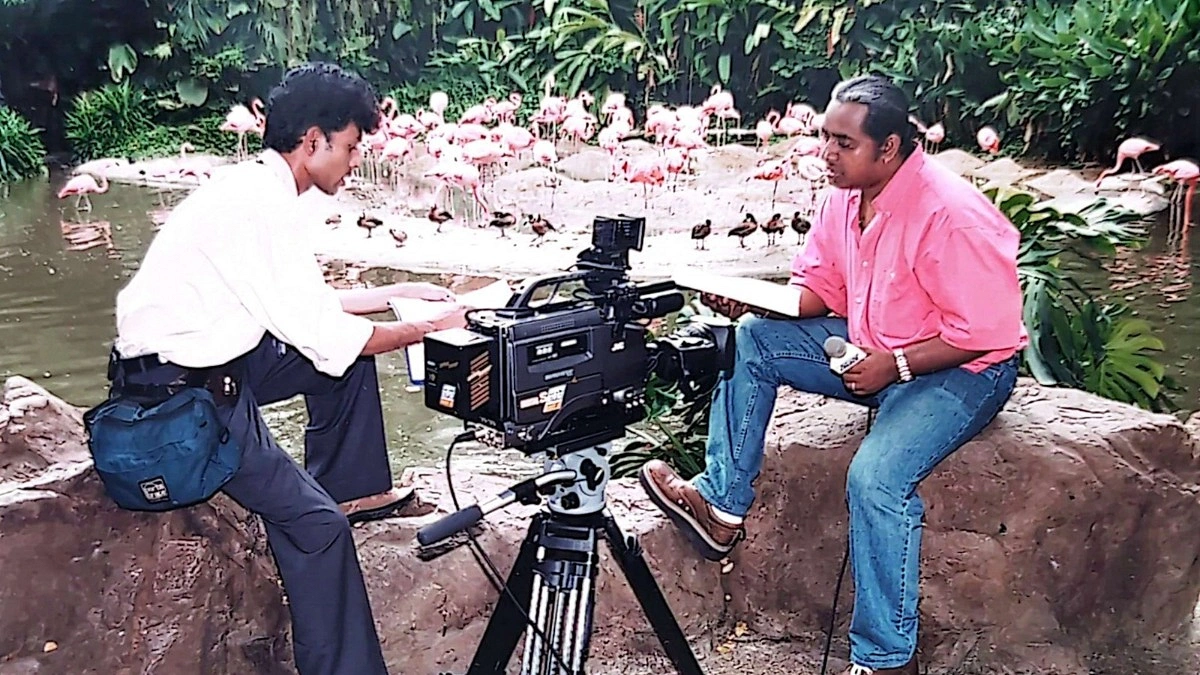 ফেরার পথরেখায় পড়ে থাকে শুধু স্মৃতিময় টান