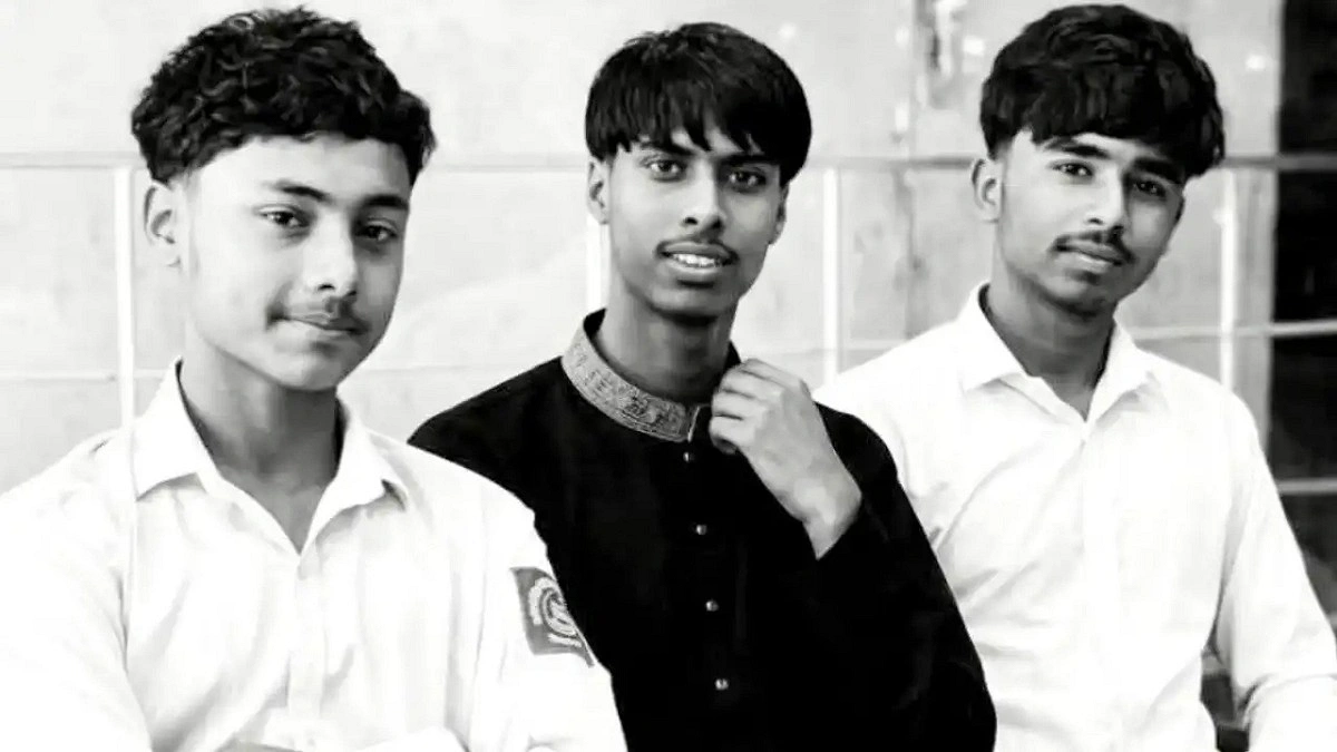 এক সড়ক দুর্ঘটনায় প্রাণ গেল তিন কিশোর বন্ধুর