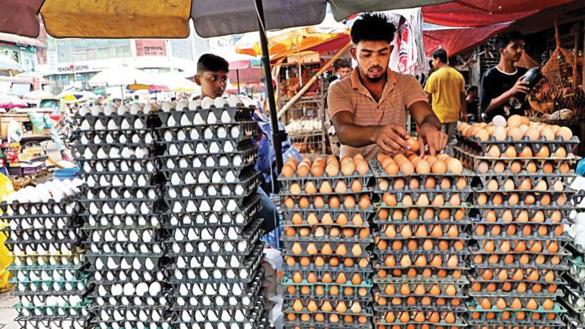 ডিমপ্রতি লোকসান হচ্ছে ৪ টাকা