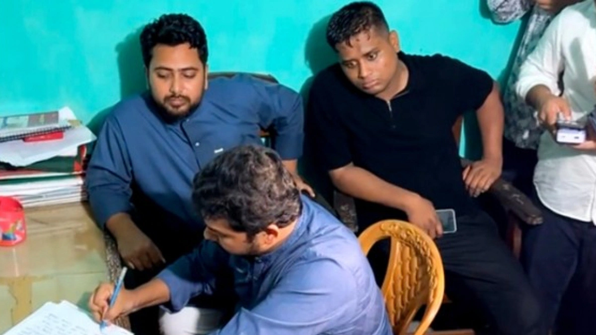 এনসিপির গাড়ি থেকে ৫ লাখ টাকা ও যন্ত্রপাতি লুটের অভিযোগ