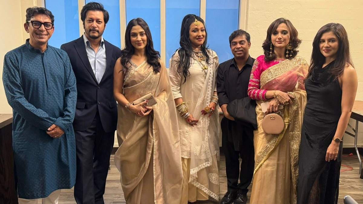 নিউইয়র্কে দুই বাংলার তারকাদের মিলনমেলা