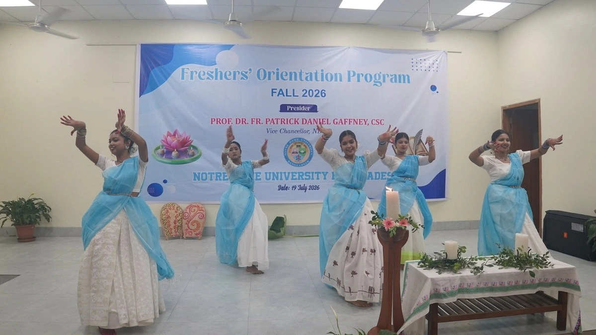 নবীন শিক্ষার্থীদের স্বাগত জানাল নটর ডেম বিশ্ববিদ্যালয়
