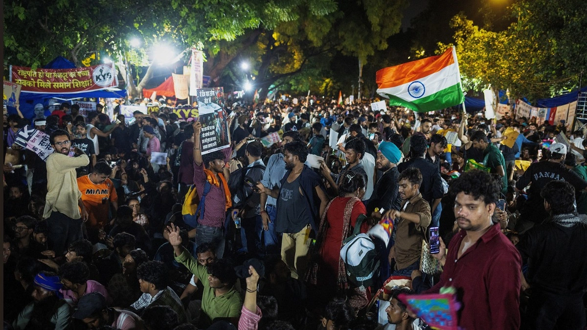 দিল্লিতে ইন্টারনেট বন্ধের নির্দেশ পেয়েছিল মোবাইল অপারেটররা