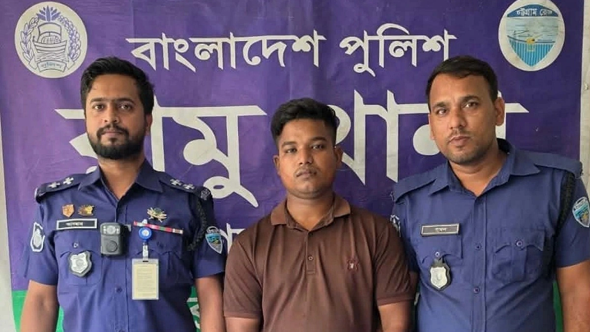 বিদেশি পিস্তলসহ পিকআপ চালক আটক
