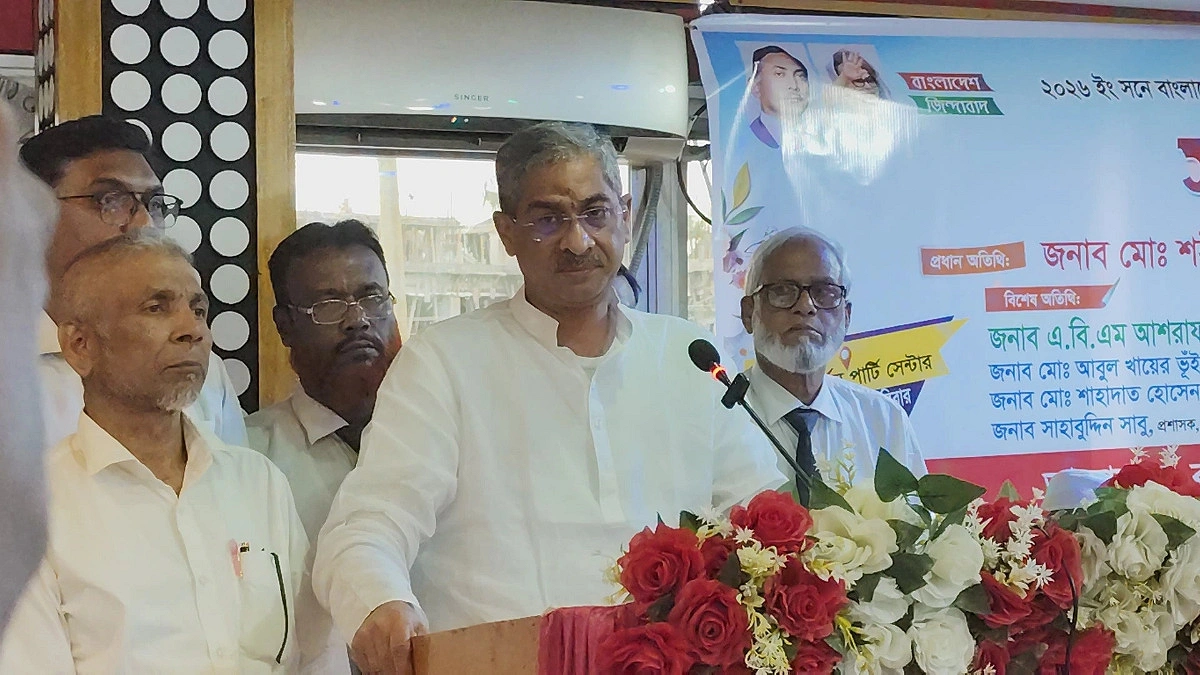 ফ্যাসিস্টের পথে হাঁটলে মানুষ আমাদের বিশ্বাস করবে না
