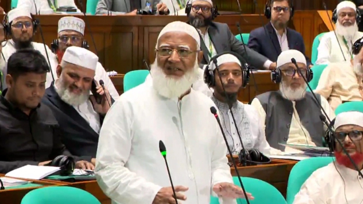 পৃষ্ঠপোষকতা না দিলে দুর্নীতি কানে ধরে বিদায় নেবে
