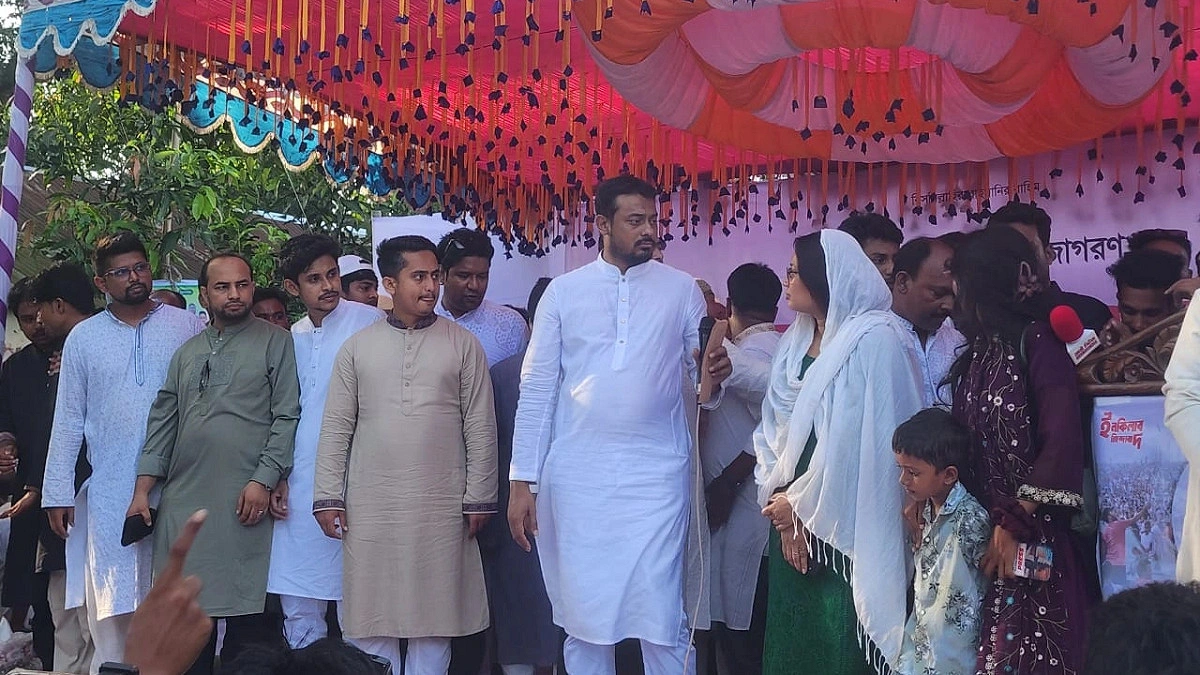 গাইবান্ধায় এনসিপির সমাবেশে ‘জয় বাংলা’ স্লোগান, এলাকায় তোলপাড়