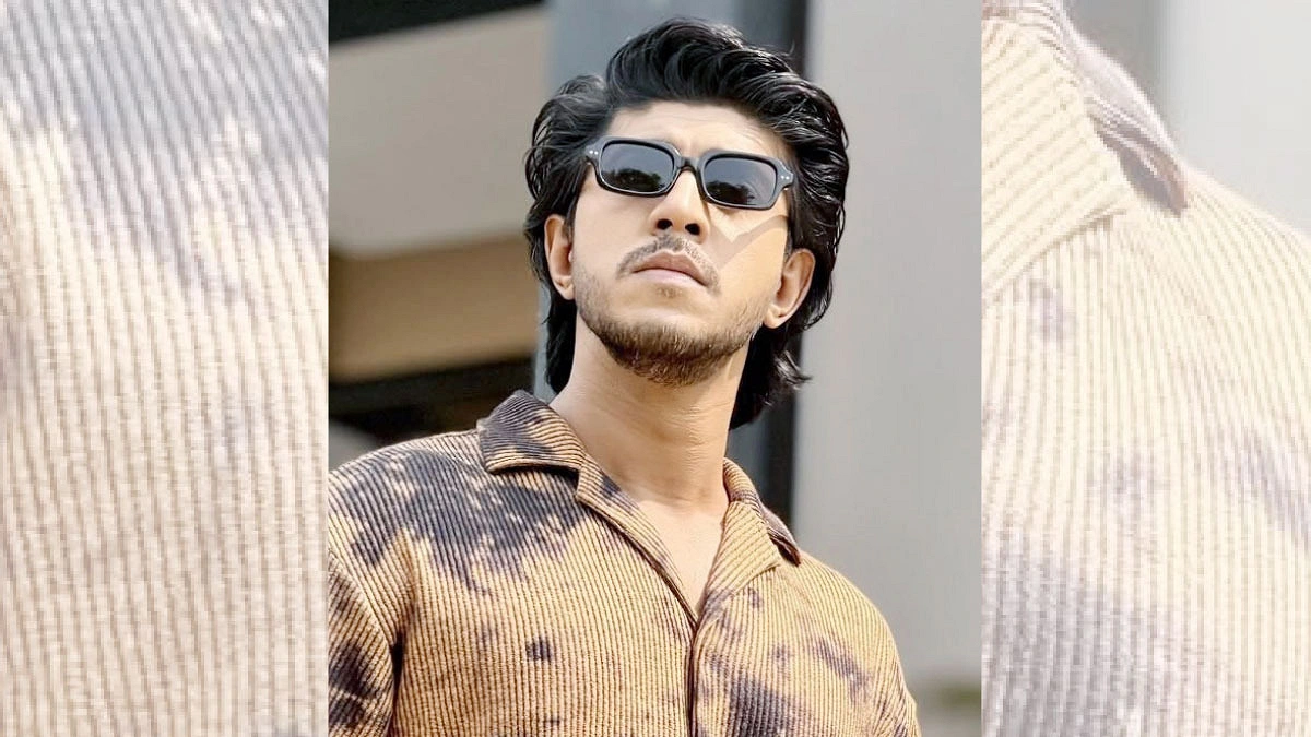 বন্যার্তদের পাশে তৌসিফ