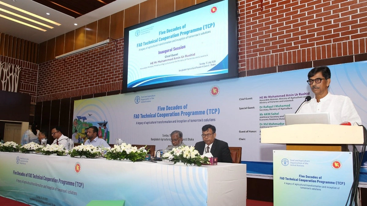 নিরাপদ খাদ্য নিশ্চিতে কীটনাশকের মান নিয়ন্ত্রণ জরুরি