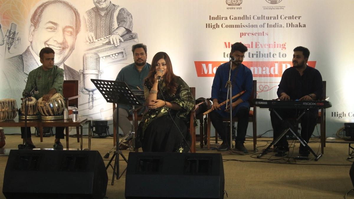 কালজয়ী গানে ঢাকায় মোহাম্মদ রফিকে স্মরণ
