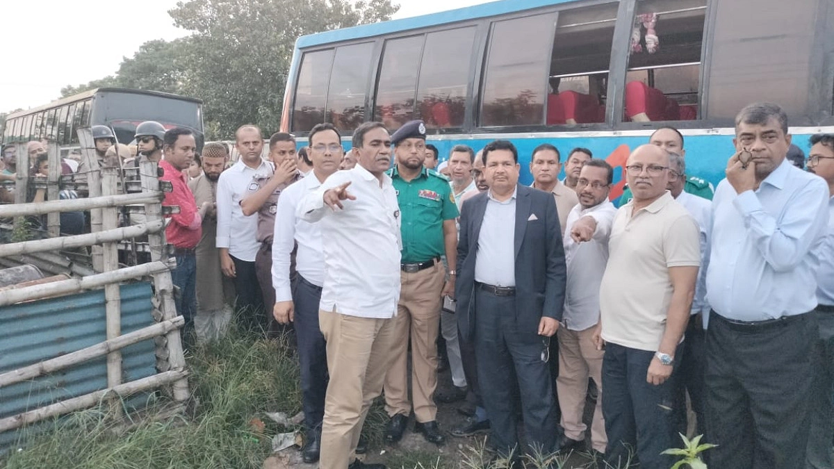 চার বাস টার্মিনাল স্থানান্তরে সম্ভাব্য স্থান পরিদর্শন শুরু