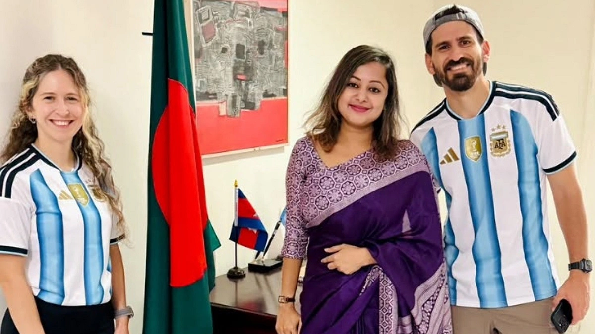 ‘বাংলাদেশই যখন তোমার সবচেয়ে কাছের আর্জেন্টিনা’