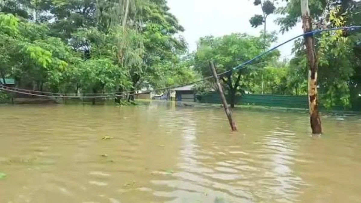 পানির স্রোতে ভেসে গিয়ে প্রাণ গেল দুই শিশুর