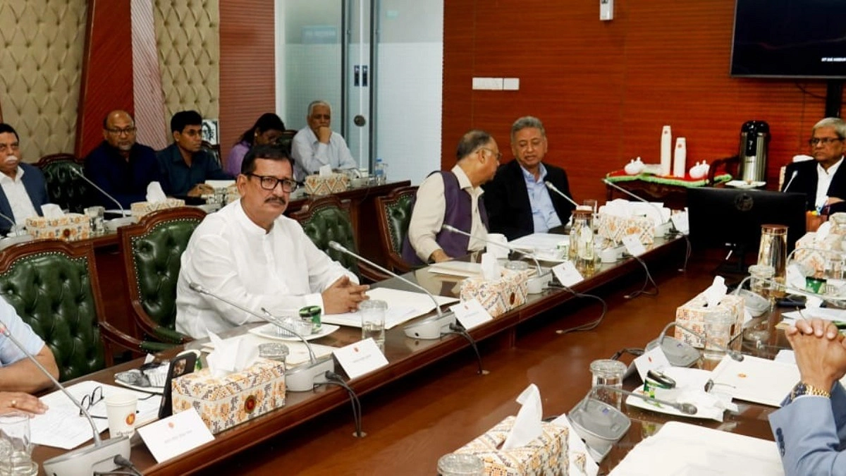 বন্যা মোকাবিলায় সব সংস্থাকে একসঙ্গে কাজের নির্দেশ