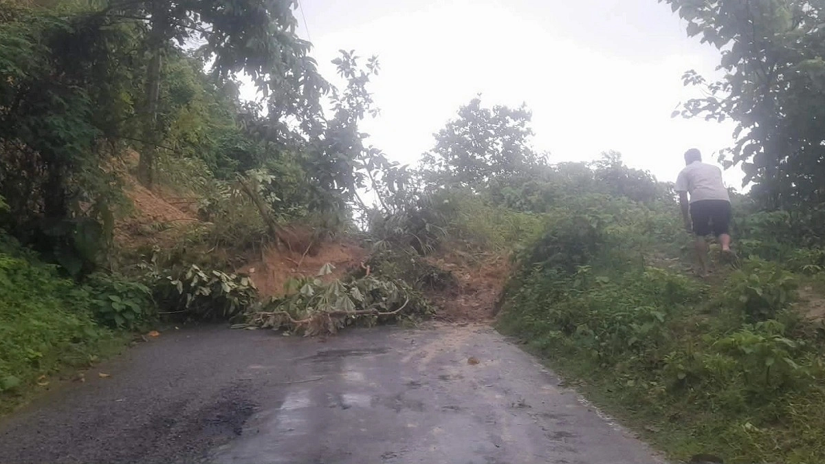 আশ্রয়কেন্দ্রে ৪ হাজারের বেশি মানুষ, সাজেক ছাড়লেন ৮৮ পর্যটক