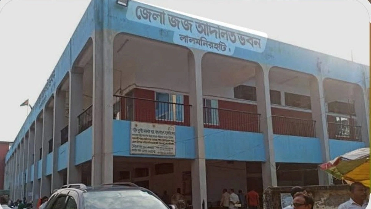 ঘুষ নিয়ে মাদক কারবারি ছাড়ার অভিযোগে ৪ জন কারাগারে