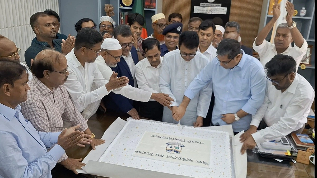যাত্রা শুরু করল নওগাঁ বিশ্ববিদ্যালয়