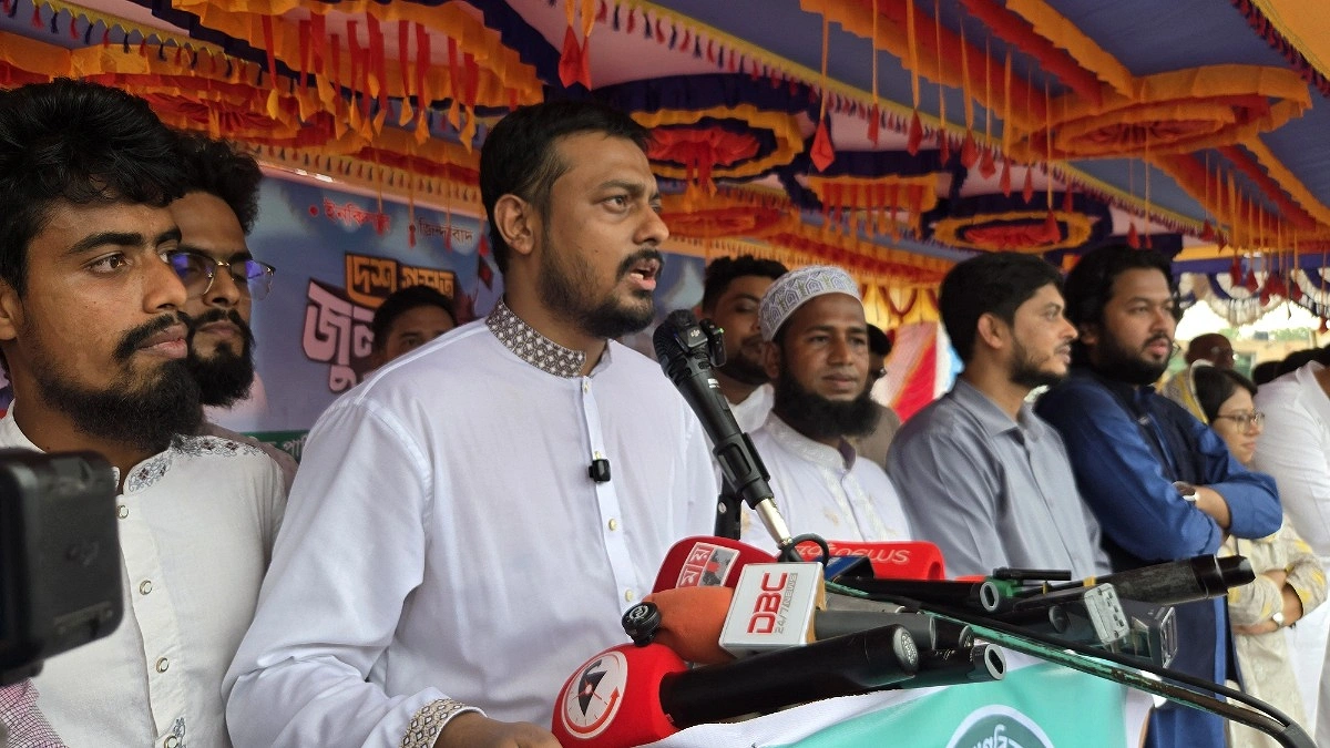 হাসিনার বিচার না হলে এনসিপি সরকার মৃত্যুদণ্ড নিশ্চিত করবে