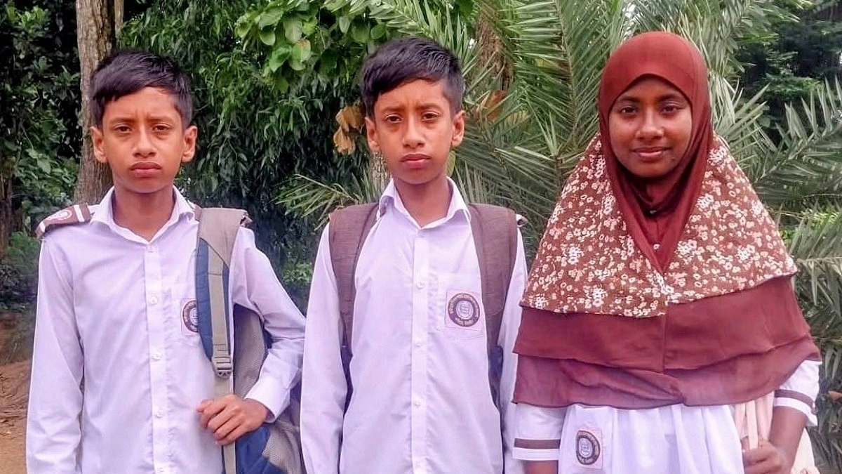 সখীপুরে যমজ তিন ভাই-বোনের ট্যালেন্টপুলে বৃত্তি