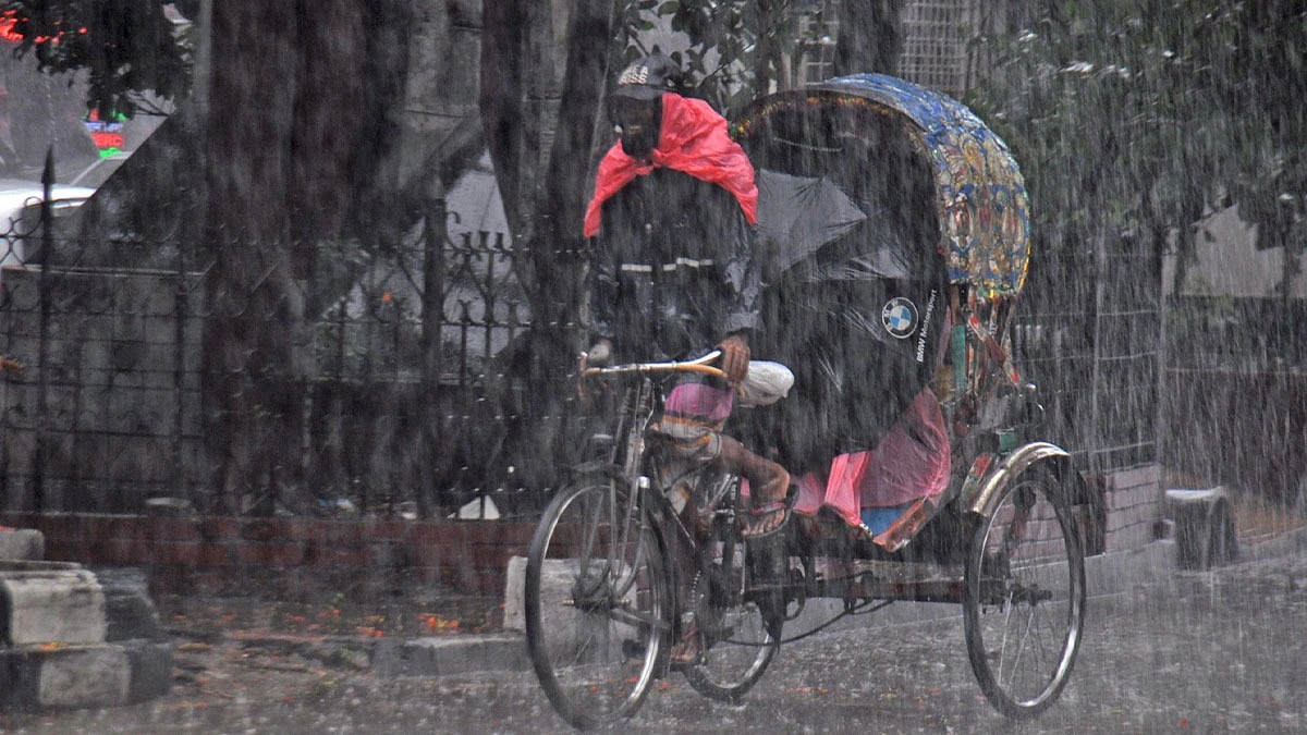 ঢাকায় আজও বজ্রবৃষ্টির আভাস, যেমন থাকবে তাপমাত্রা