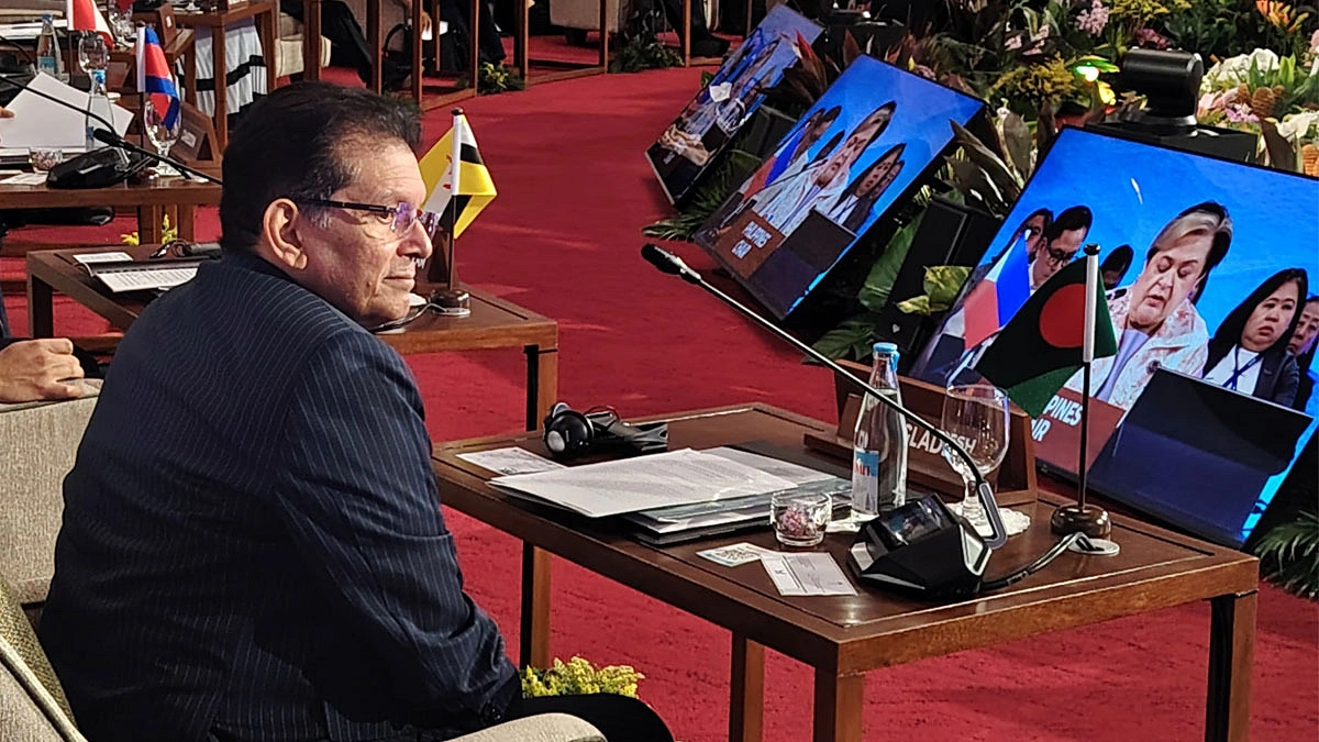 রোহিঙ্গা সংকটের টেকসই সমাধান ও সহযোগিতার আহ্বান পররাষ্ট্রমন্ত্রীর