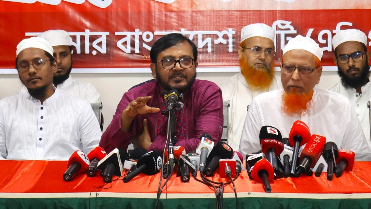 পরাজিত শক্তি পালালেও তাদের প্রেতাত্মারা সংগঠিত হওয়ার চেষ্টা করছে