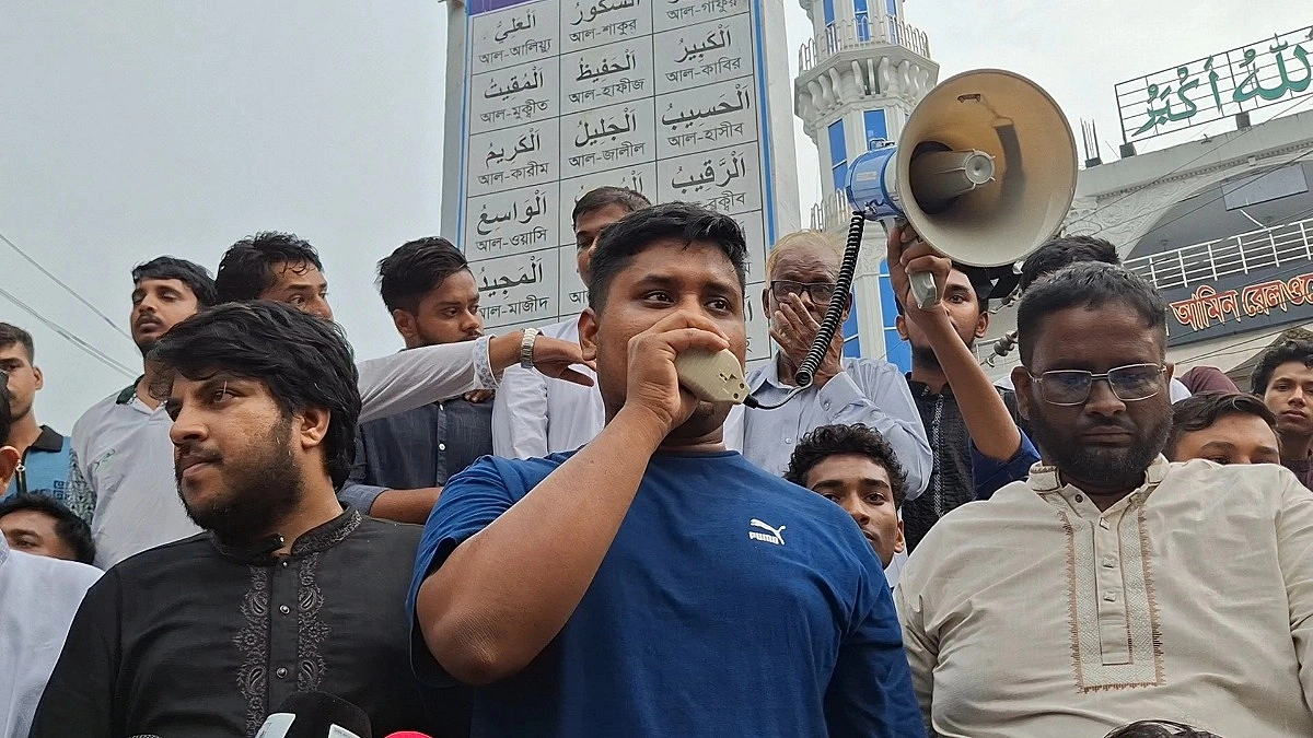 গণভোটের দাবি থেকে সরকার সরে আসায় জনগণ হতাশ