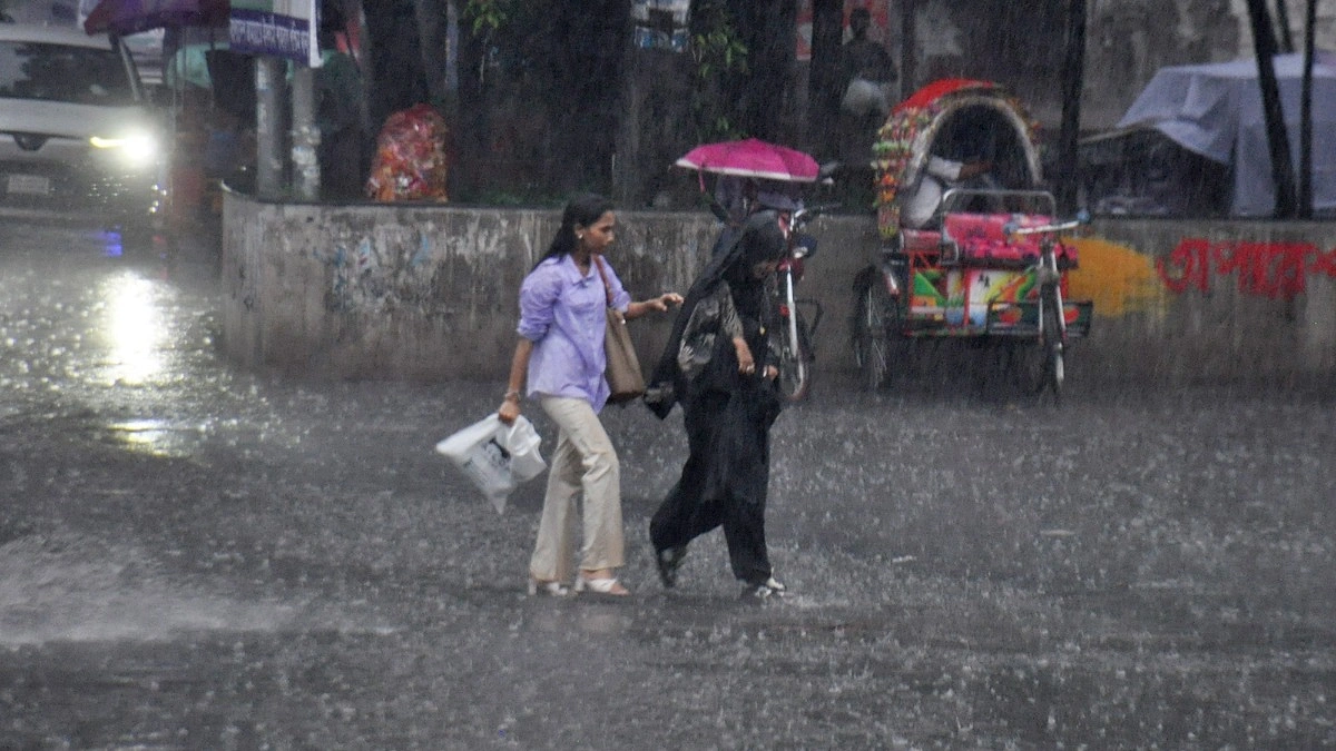 কতদিন ঝরবে বৃষ্টি, জানাল আবহাওয়া অফিস