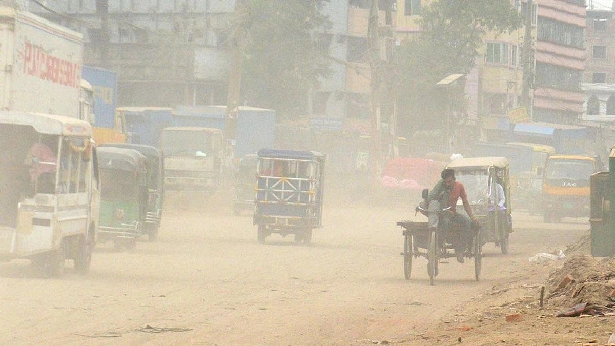 বায়ুদূষণে আজ শীর্ষে মালয়েশিয়ার শহর, ঢাকার খবর কী?